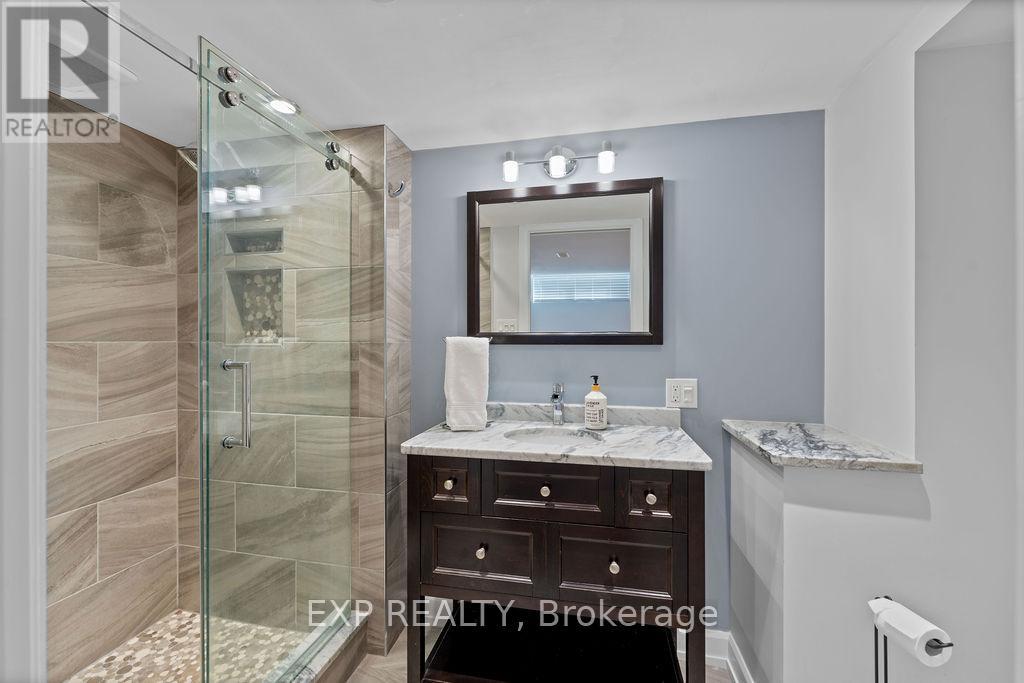 19 Sunnycrest Drive, Ottawa, Ontario  K2E 5Y3 - Photo 31 - X12519284