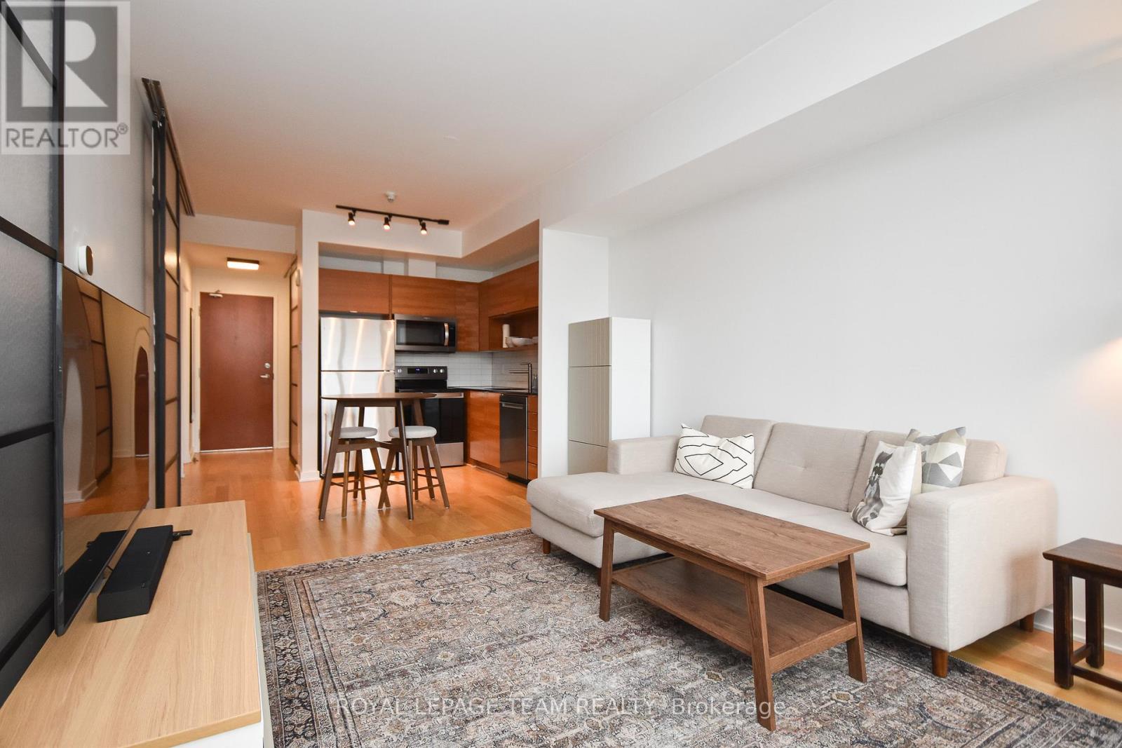 1206 - 324 Laurier Avenue W, Ottawa, Ontario  K1P 0A4 - Photo 10 - X12519350