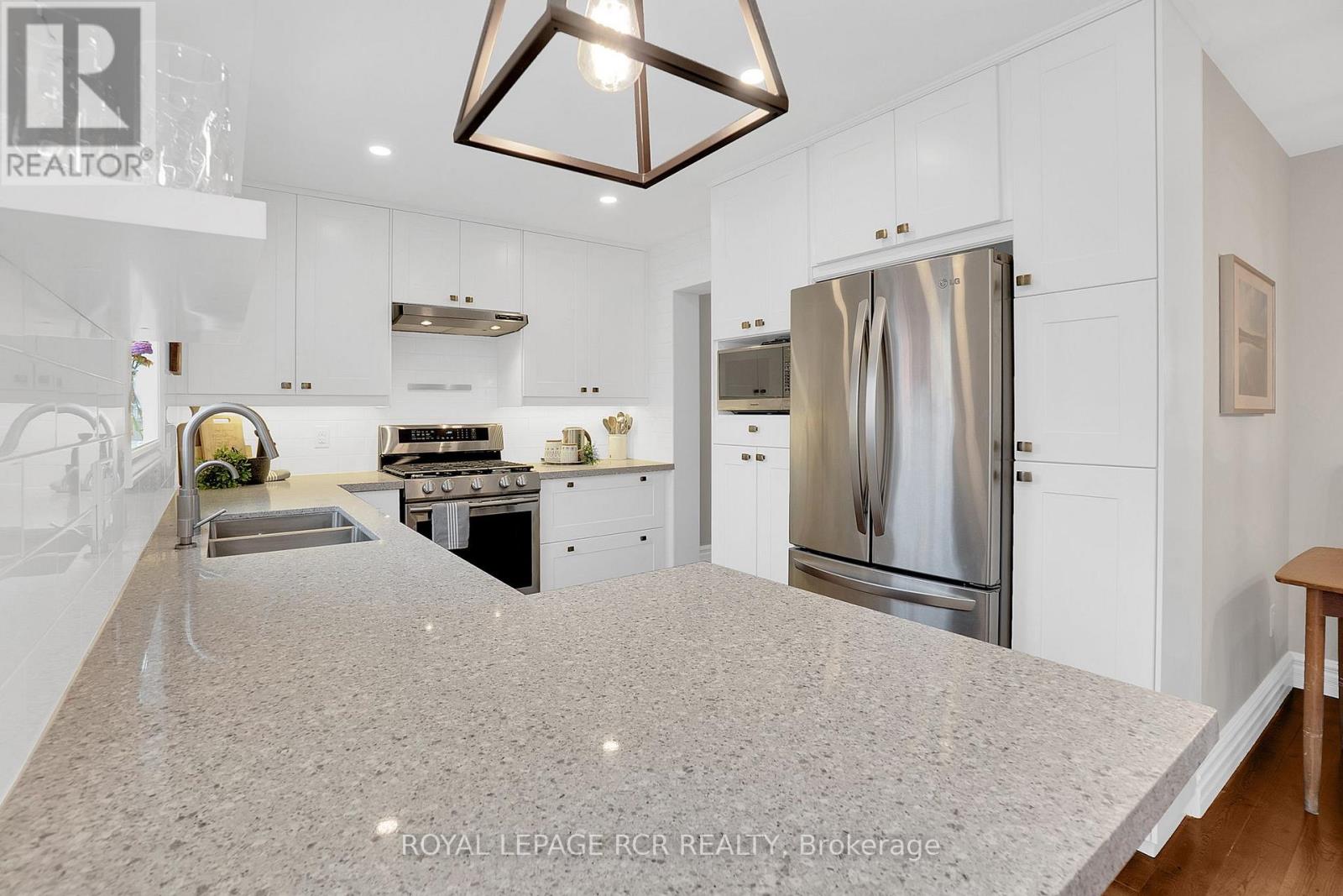 60 Royal Terrace Crescent, Caledon, Ontario  L7E 1N7 - Photo 13 - W12507952