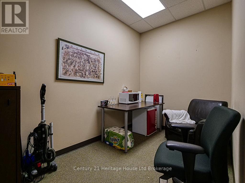 11 Riddell Street, Woodstock, Ontario  N4S 6L9 - Photo 14 - X12519230