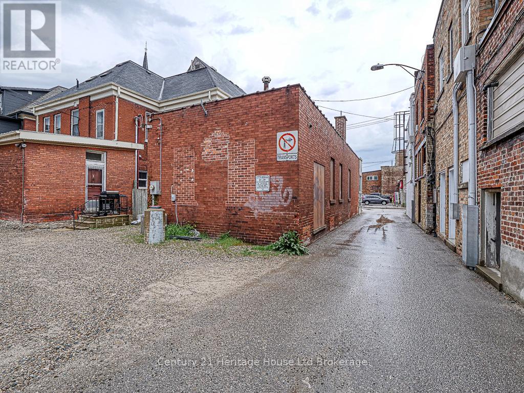 11 Riddell Street, Woodstock, Ontario  N4S 6L9 - Photo 24 - X12519230