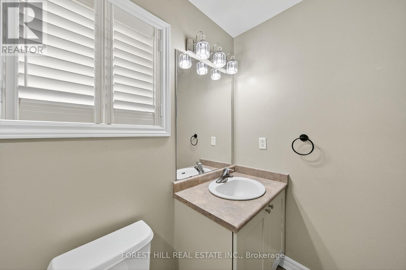 70 Diana Way, Barrie, Ontario  L4M 7H9 - Photo 16 - S12519124