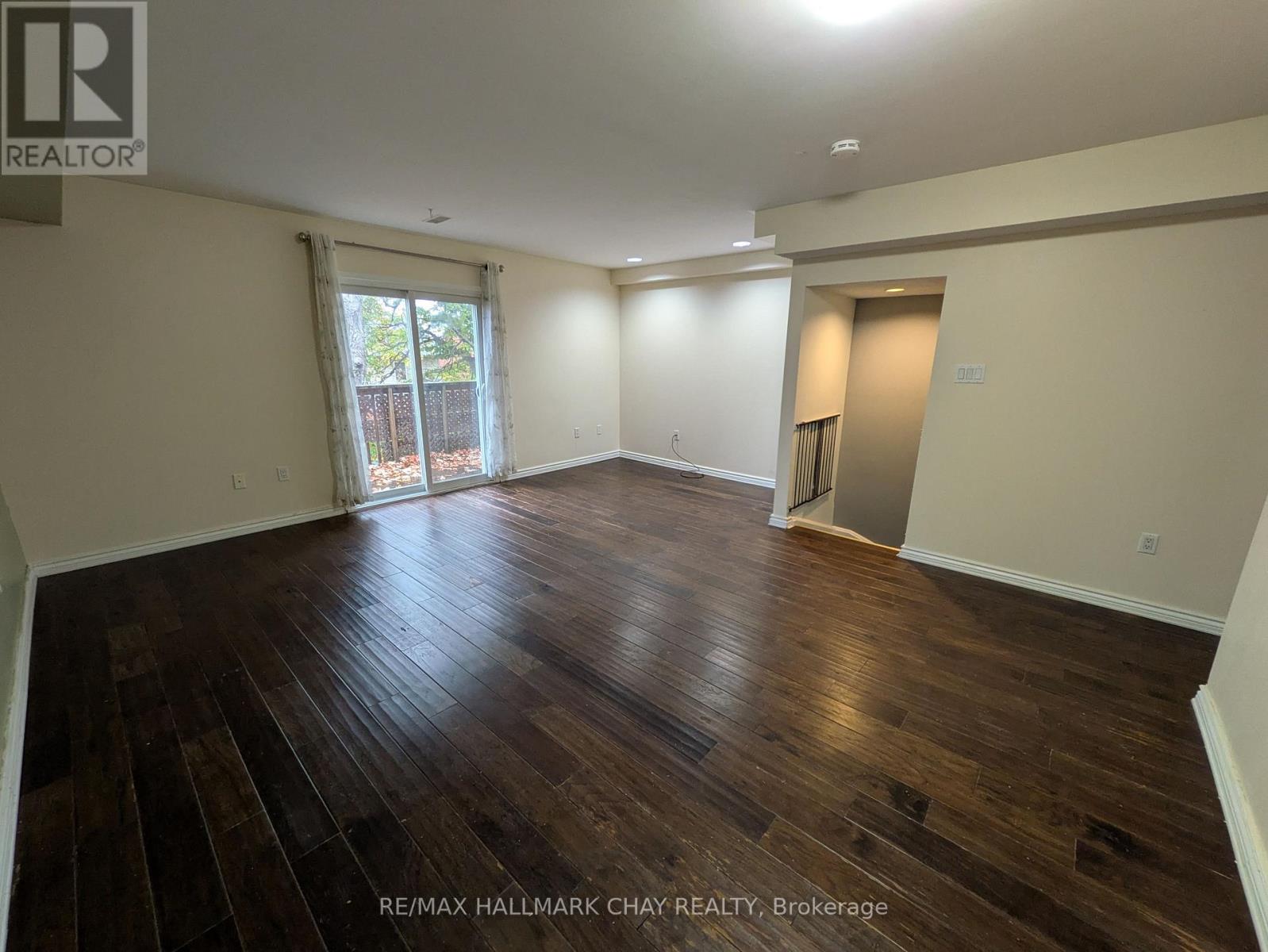 22 - 119 D'ambrosio Drive, Barrie, Ontario  L4N 7R7 - Photo 2 - S12519134