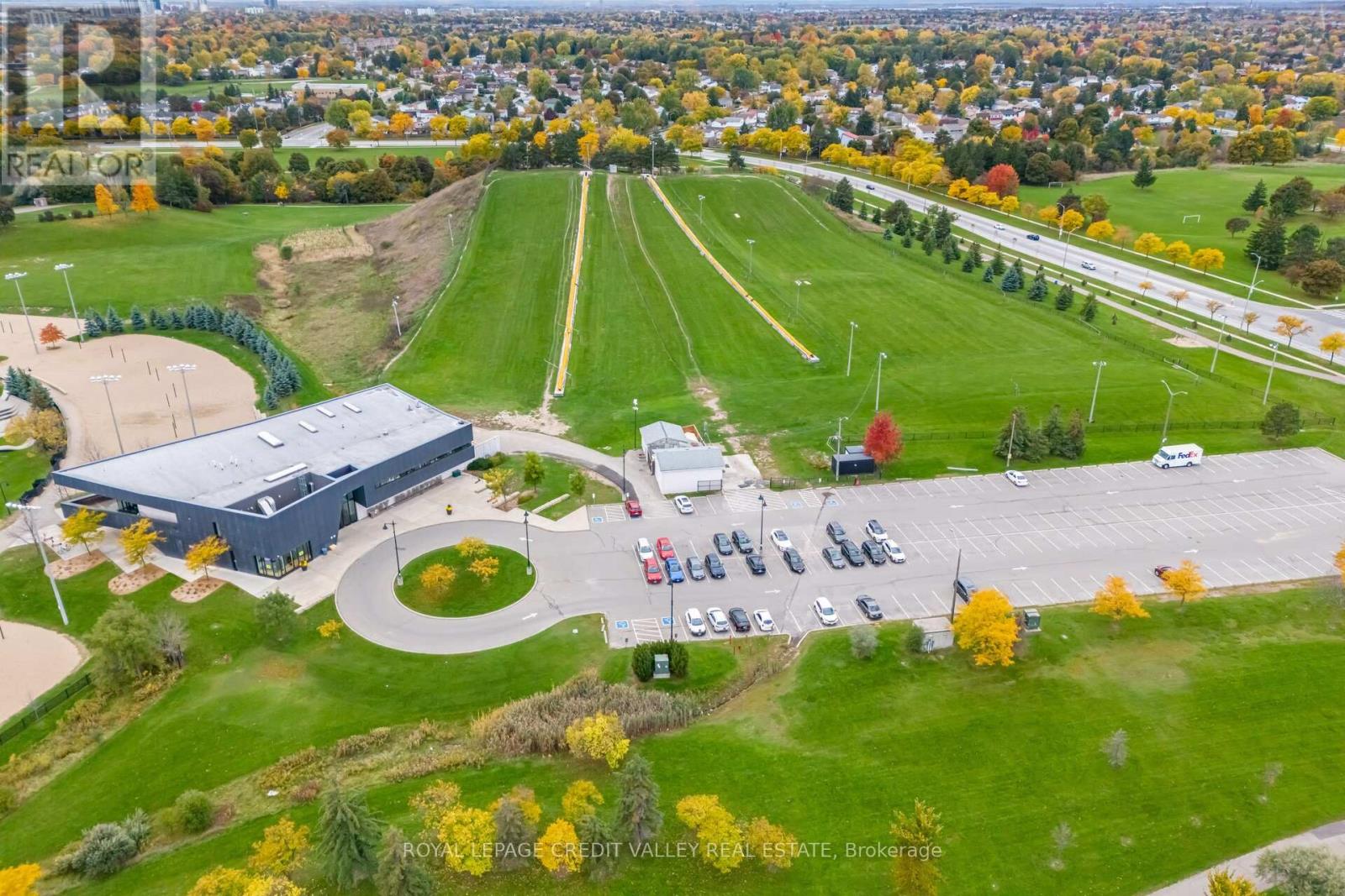 9 Glenora Crescent, Brampton, Ontario  L6S 1E1 - Photo 40 - W12517154