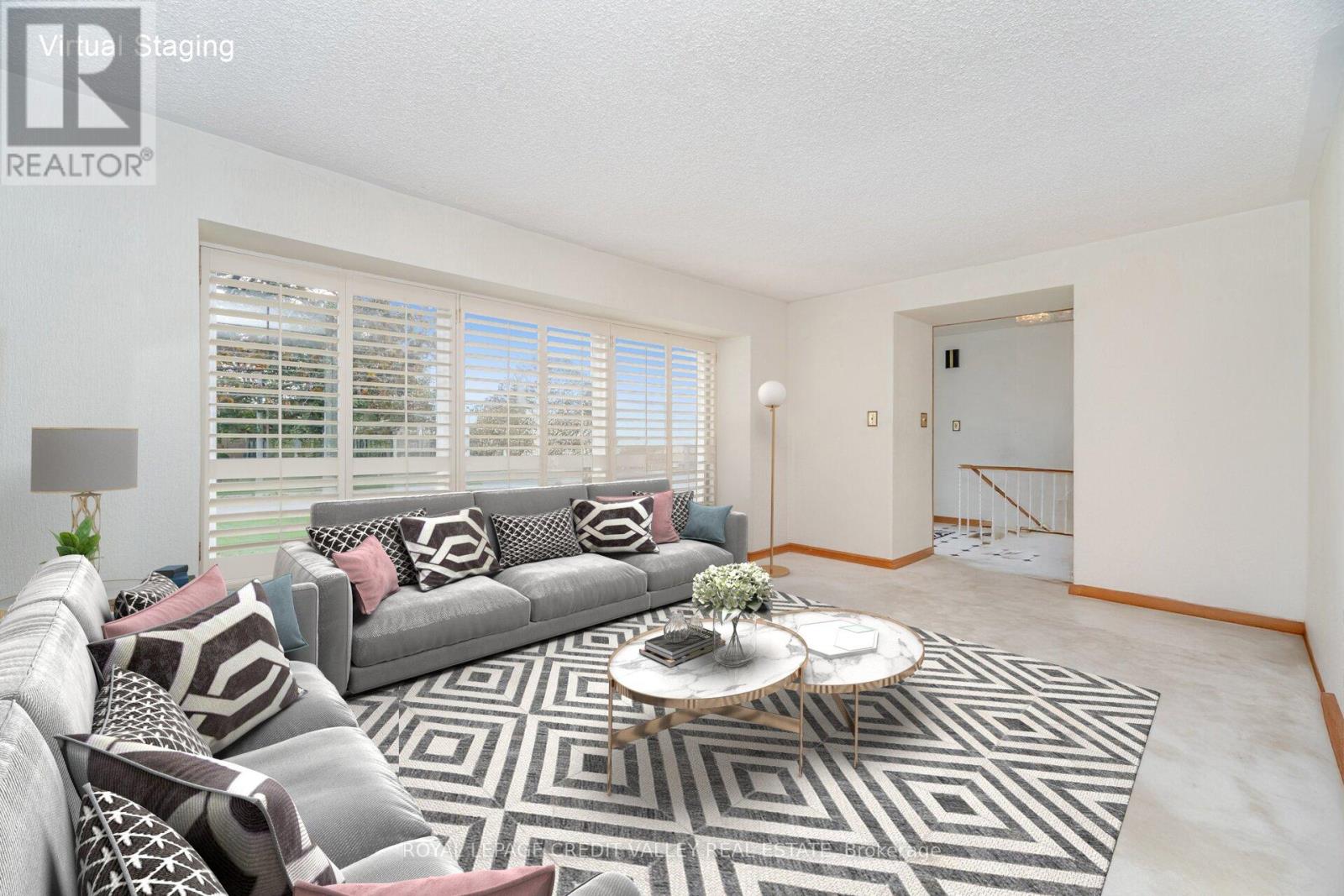 9 Glenora Crescent, Brampton, Ontario  L6S 1E1 - Photo 7 - W12517154