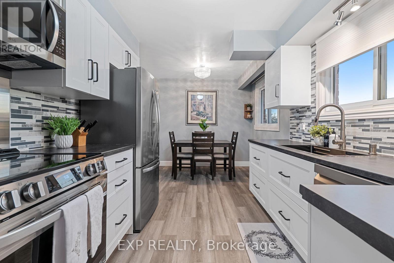 60 Grange Avenue, Welland, Ontario  L3B 1G7 - Photo 10 - X12519372