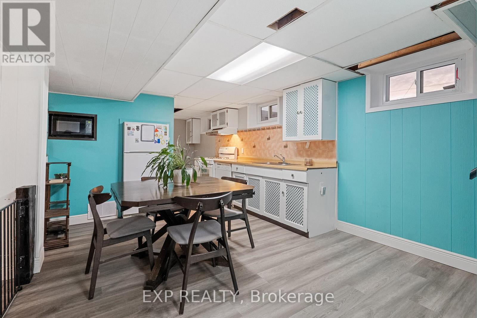 60 Grange Avenue, Welland, Ontario  L3B 1G7 - Photo 16 - X12519372