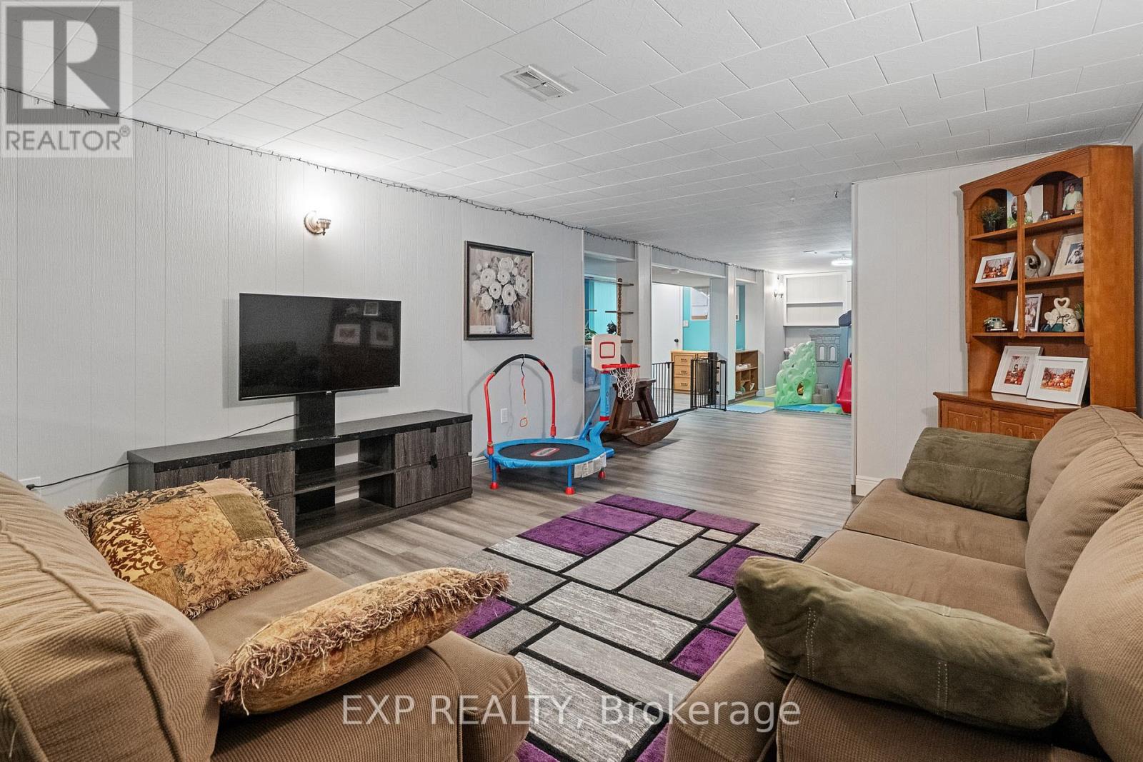 60 Grange Avenue, Welland, Ontario  L3B 1G7 - Photo 20 - X12519372