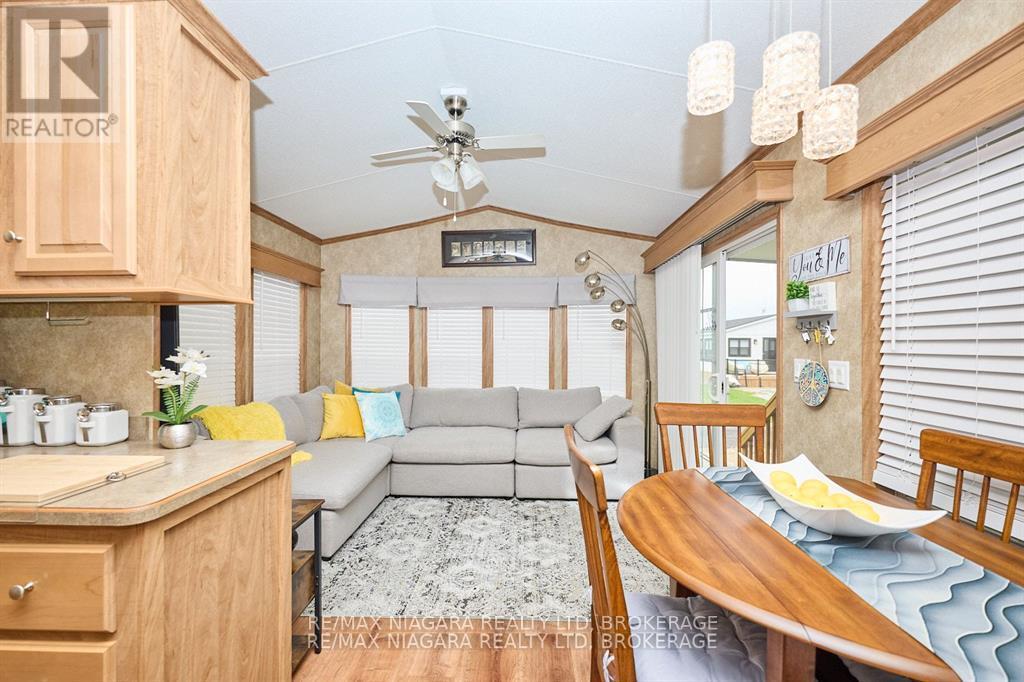 525 - 1501 Line 8 Road, Niagara-On-The-Lake, Ontario  L0S 1J0 - Photo 12 - X12519420