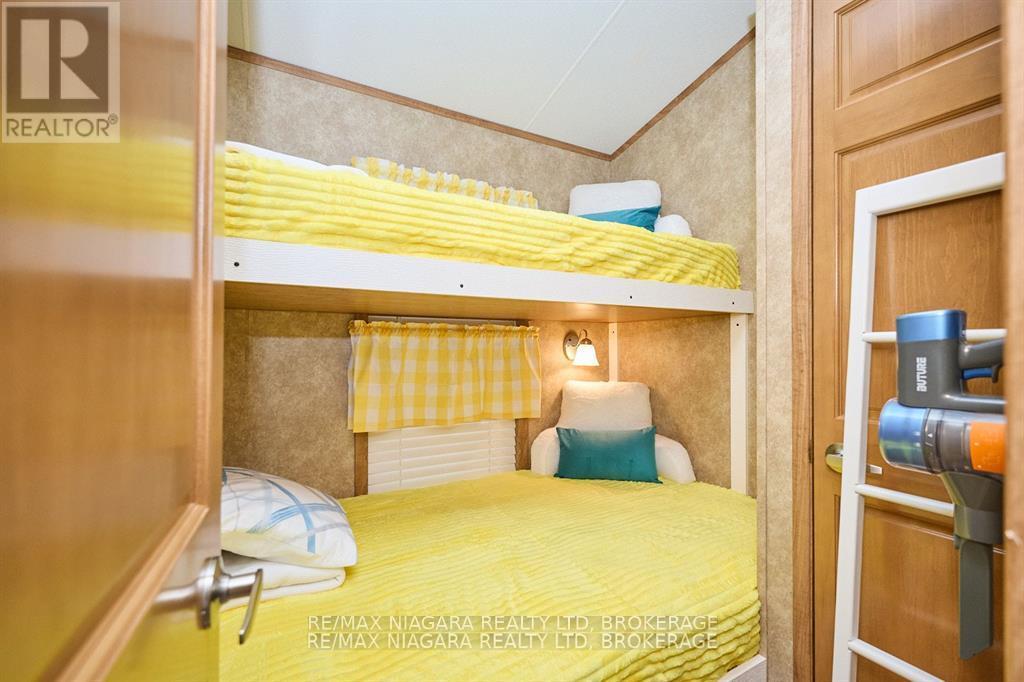 525 - 1501 Line 8 Road, Niagara-On-The-Lake, Ontario  L0S 1J0 - Photo 18 - X12519420