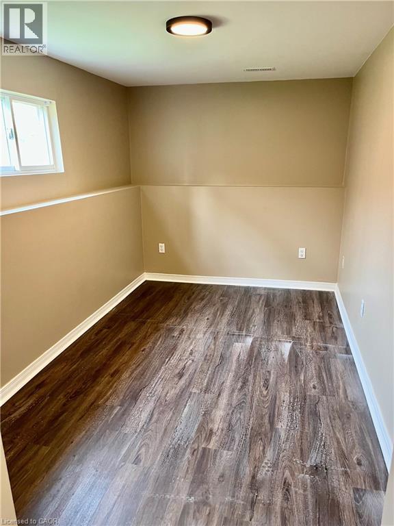 779 Angler Way, Waterloo, Ontario N2K 4L7 - Photo 5 - 40786425