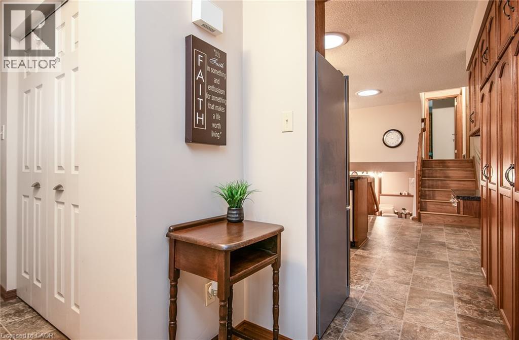 2 Peregrine Crescent, Elmira, Ontario  N3B 3J3 - Photo 8 - 40785142