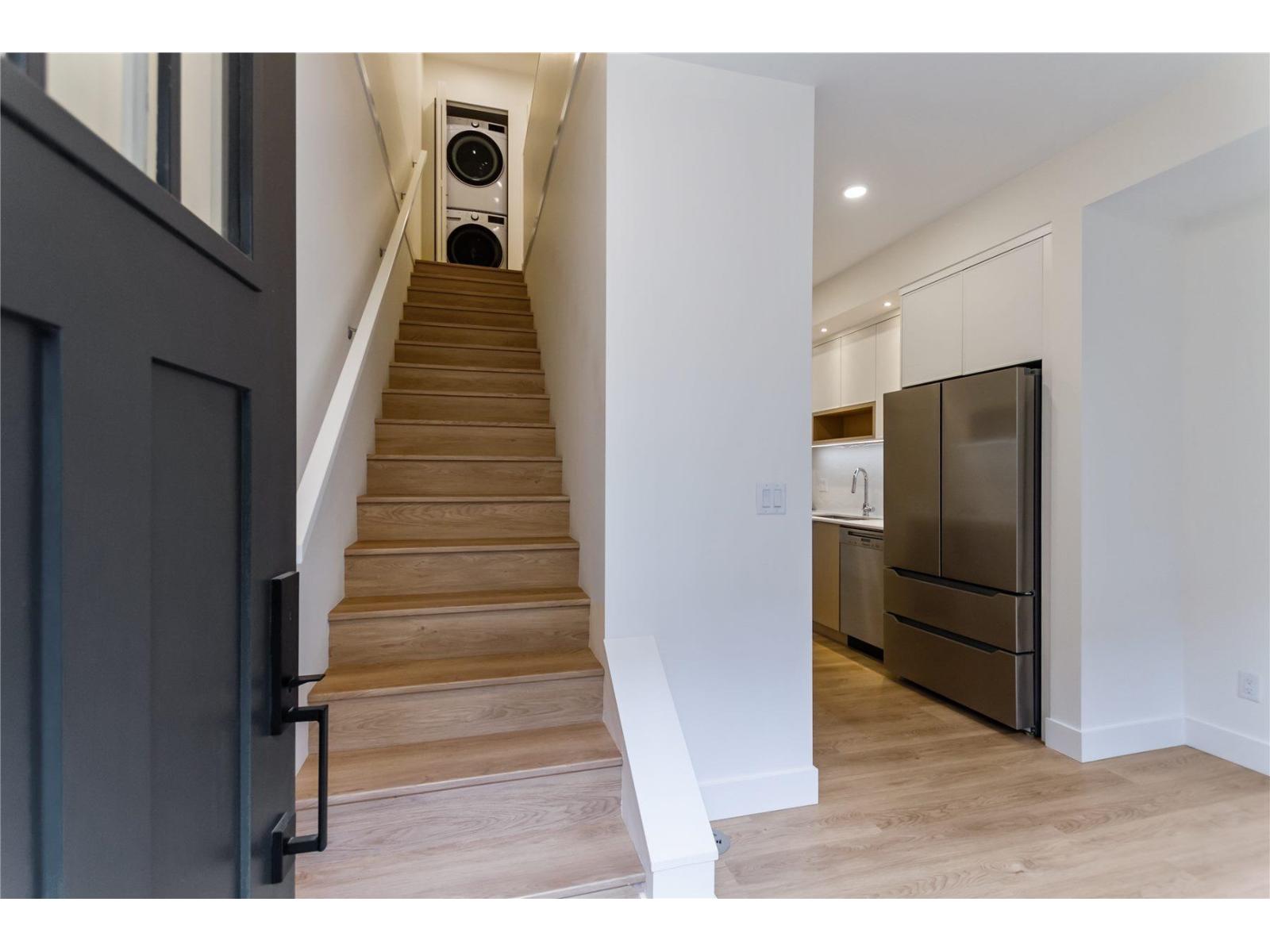 31 2350 165 Street, Surrey, British Columbia  V3Z 1J9 - Photo 3 - R3065225