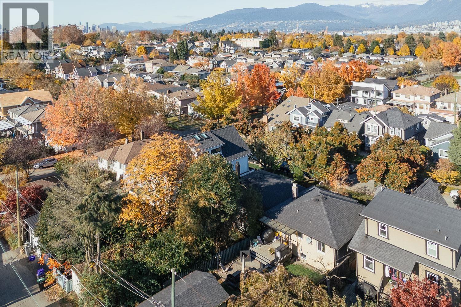 2616 E 4th Avenue, Vancouver, British Columbia  V5M 1K4 - Photo 5 - R3063771