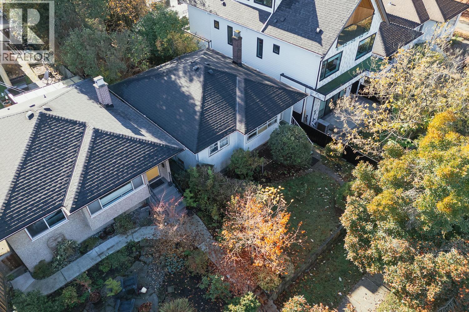 2616 E 4th Avenue, Vancouver, British Columbia  V5M 1K4 - Photo 13 - R3063771