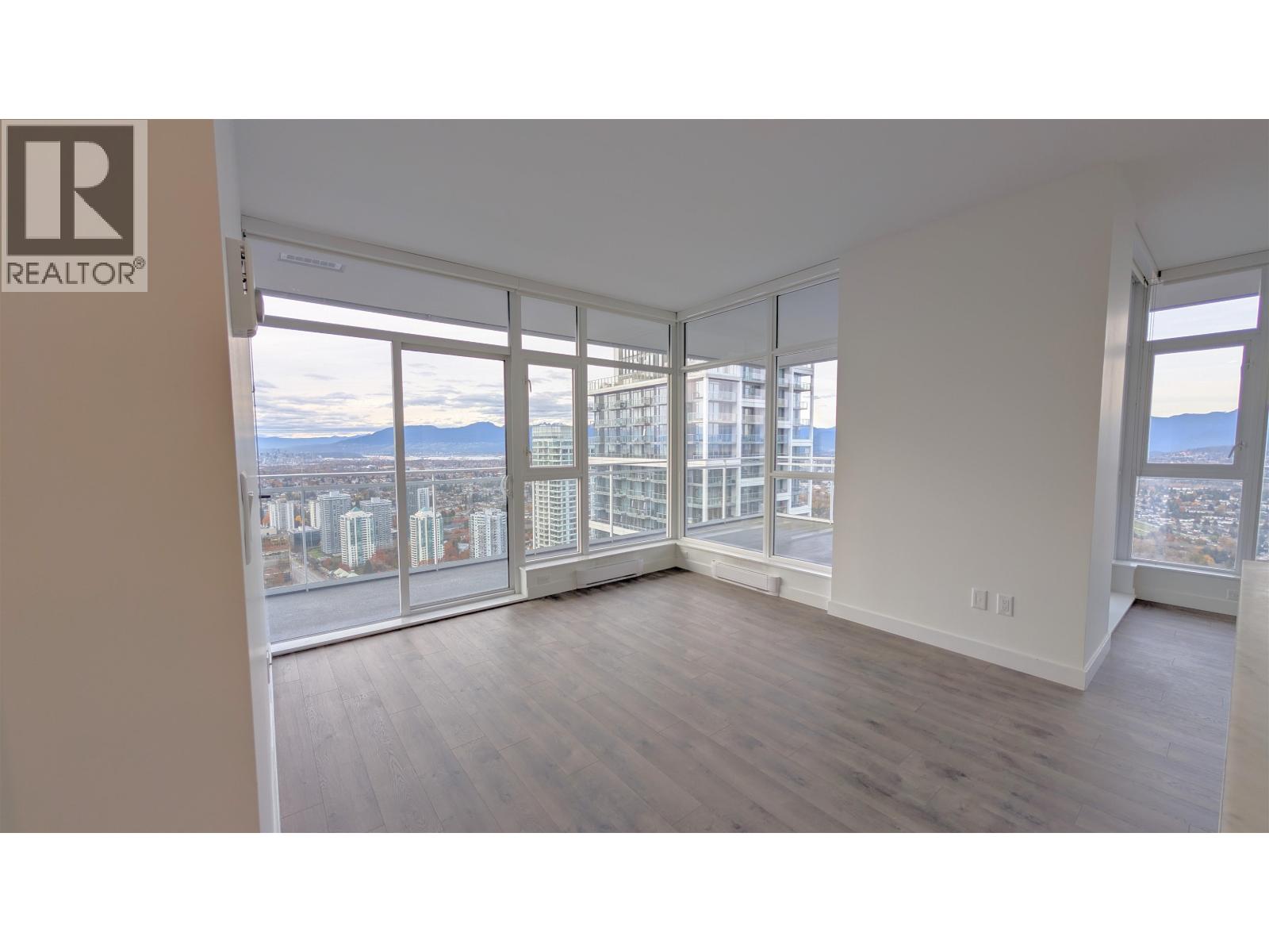 5008 4670 Assembly Way, Burnaby, British Columbia V5H 0H3 - Photo 6 - R3065323