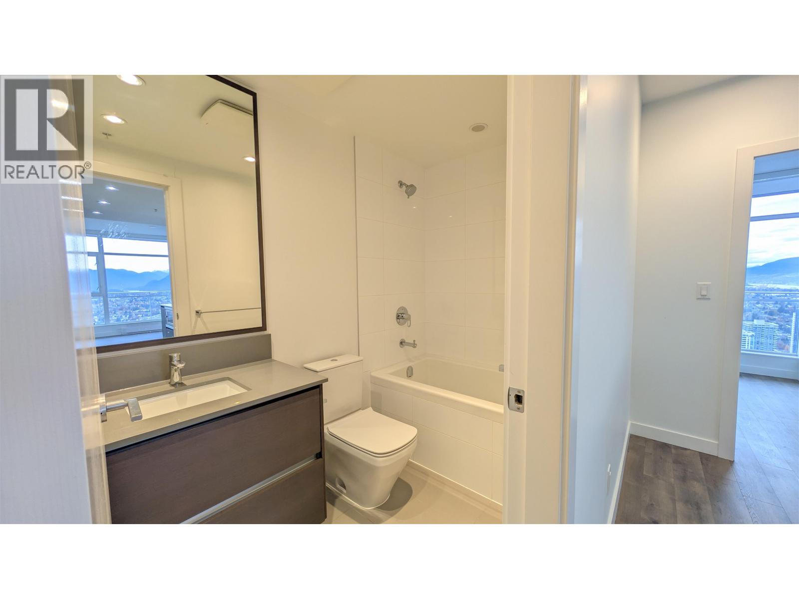 5008 4670 Assembly Way, Burnaby, British Columbia V5H 0H3 - Photo 12 - R3065323