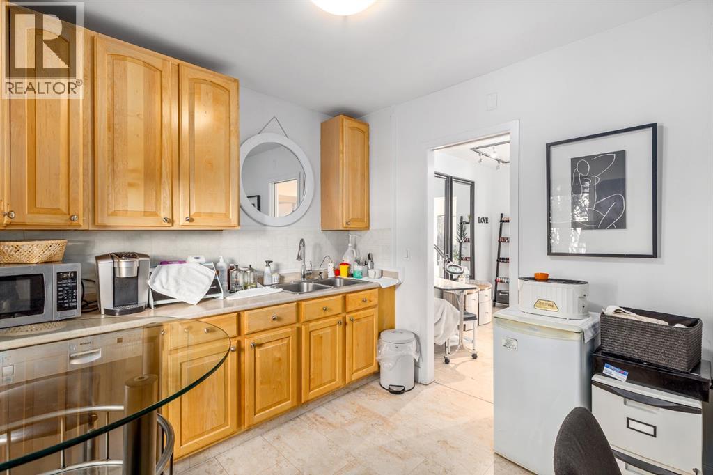 2032 34 Avenue Sw, Calgary, Alberta  T2T 2C3 - Photo 15 - A2262527