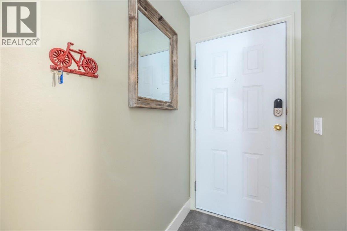 5423 Boomerang Way Unit# 19, Fernie, British Columbia  V0B 1M6 - Photo 18 - 10367696