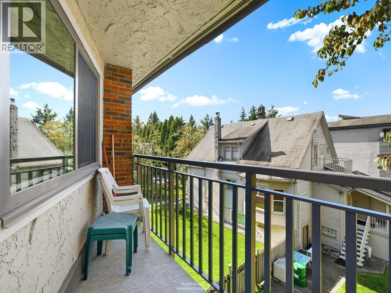 311 2121 W 6th Avenue, Vancouver, British Columbia  V6K 1V5 - Photo 13 - R3064378