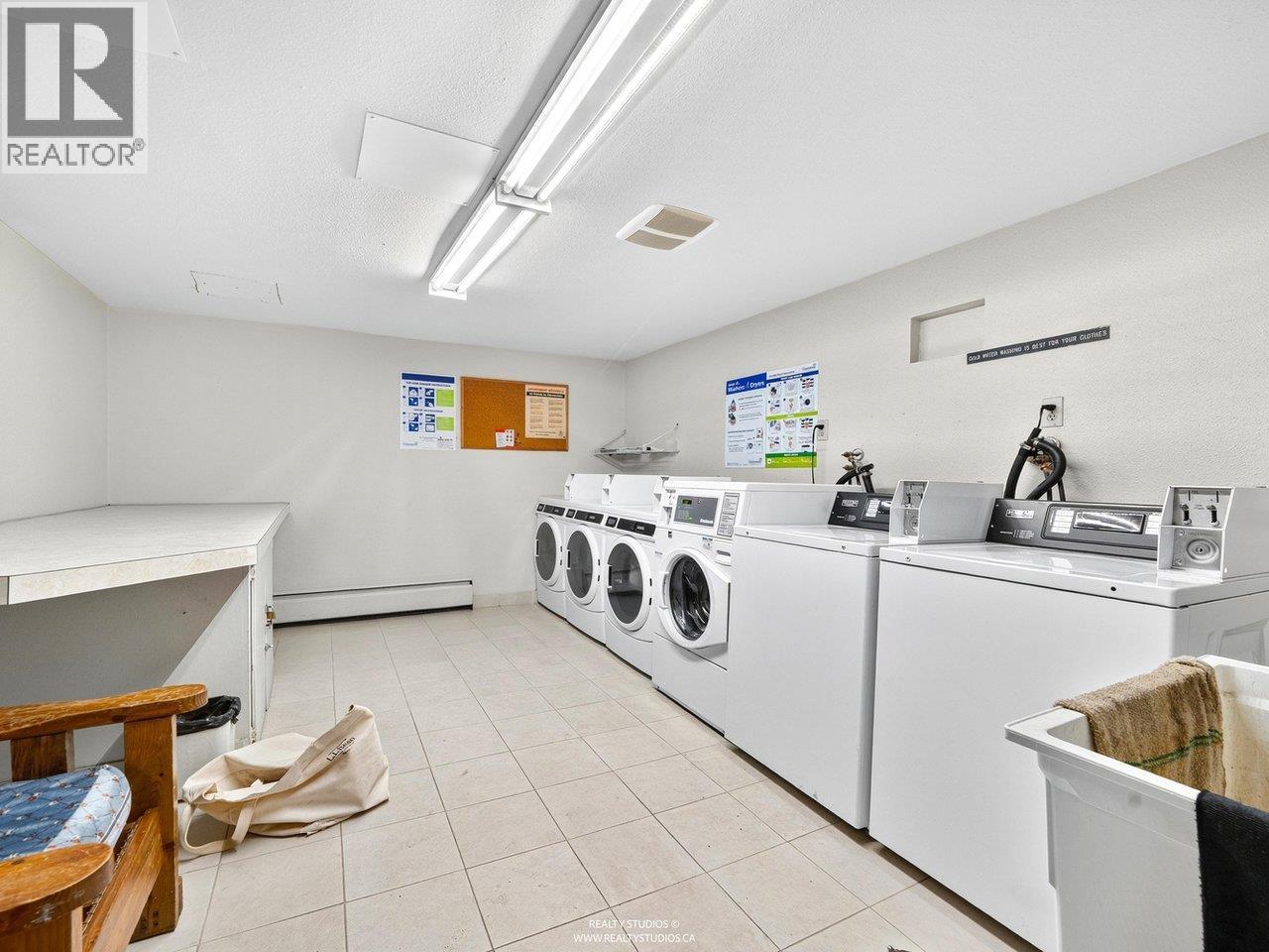 311 2121 W 6th Avenue, Vancouver, British Columbia  V6K 1V5 - Photo 18 - R3064378