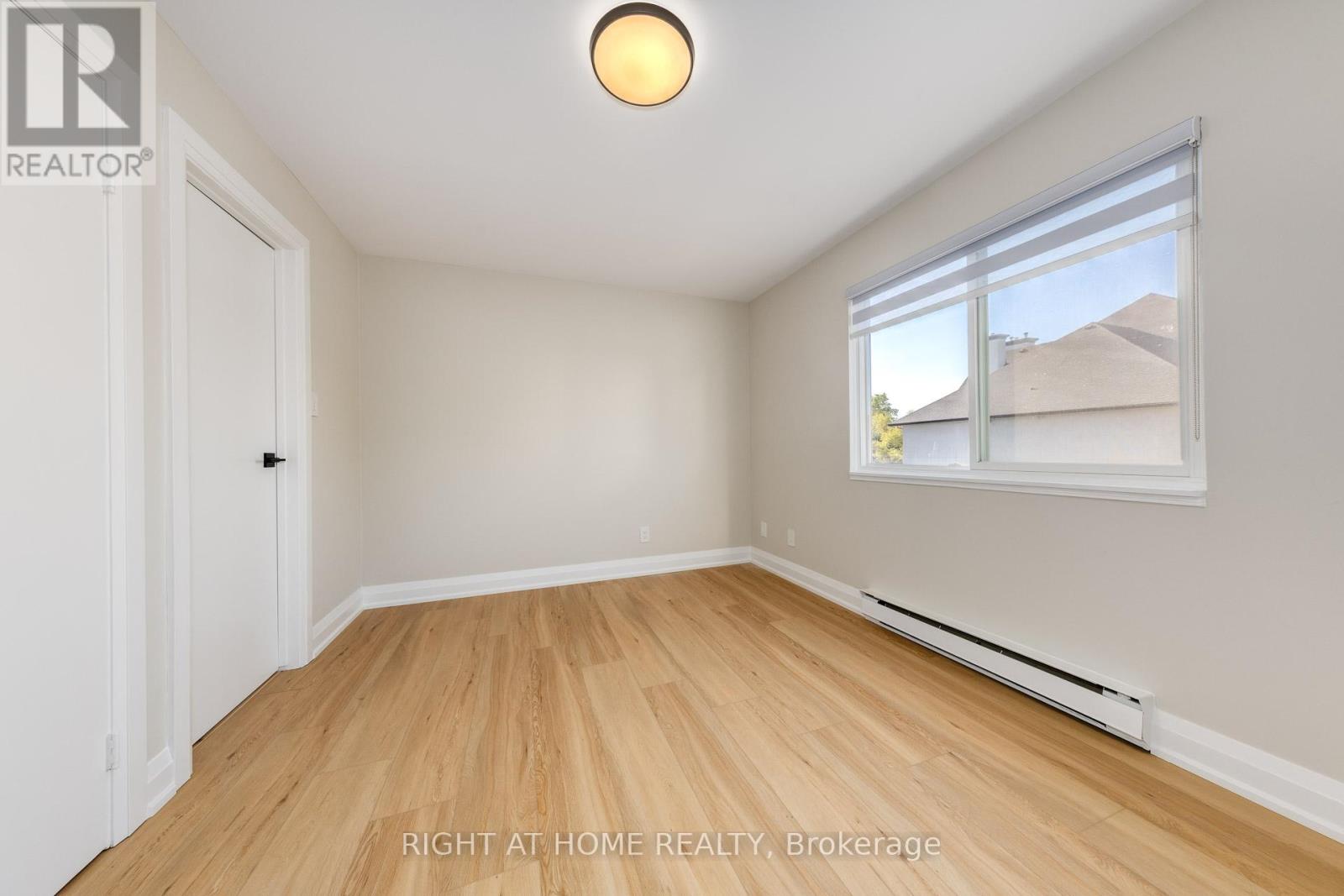 722 - 1450 Glen Abbey Gate, Oakville, Ontario L6M 2V7 - Photo 13 - W12519094