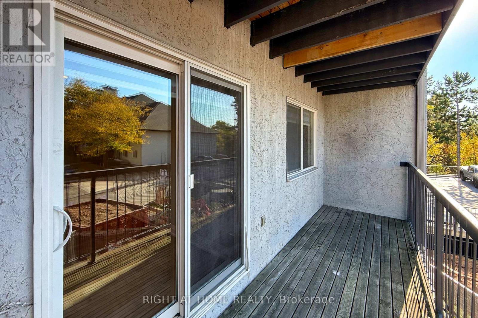 722 - 1450 Glen Abbey Gate, Oakville, Ontario L6M 2V7 - Photo 24 - W12519094