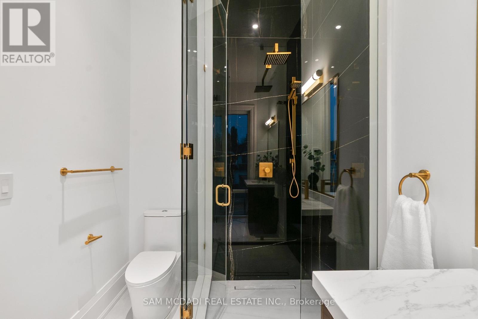 84 Pebbleridge Place, Oakville, Ontario  L6K 3Y4 - Photo 25 - W12519172