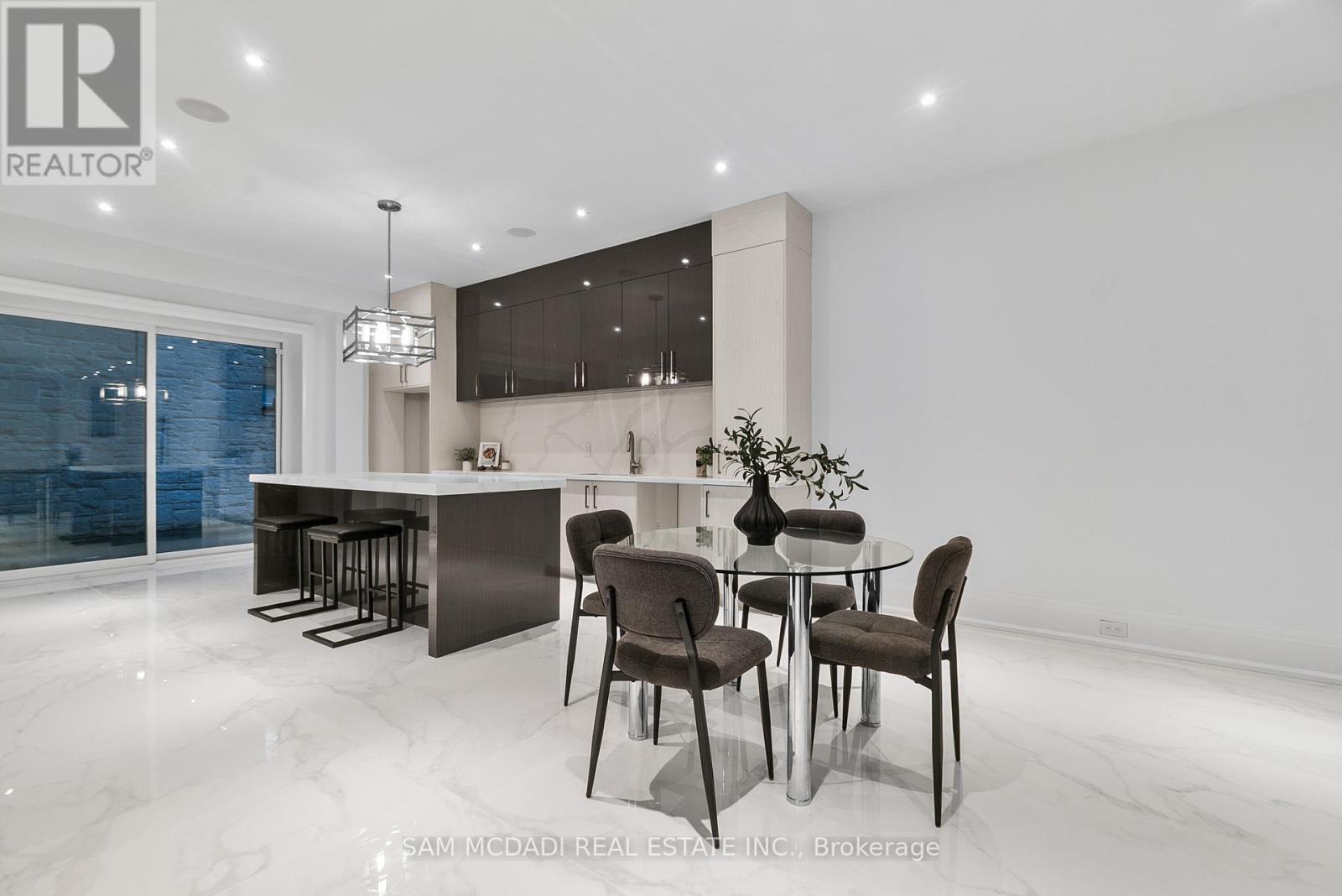 84 Pebbleridge Place, Oakville, Ontario  L6K 3Y4 - Photo 36 - W12519172