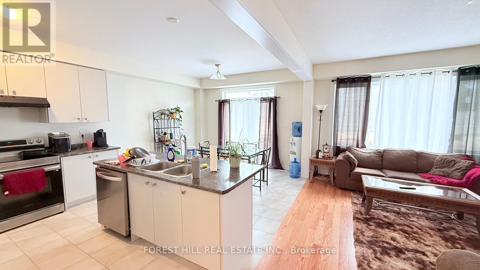 126 Lilac Circle, Haldimand, Ontario  N3W 0H8 - Photo 5 - X12519142