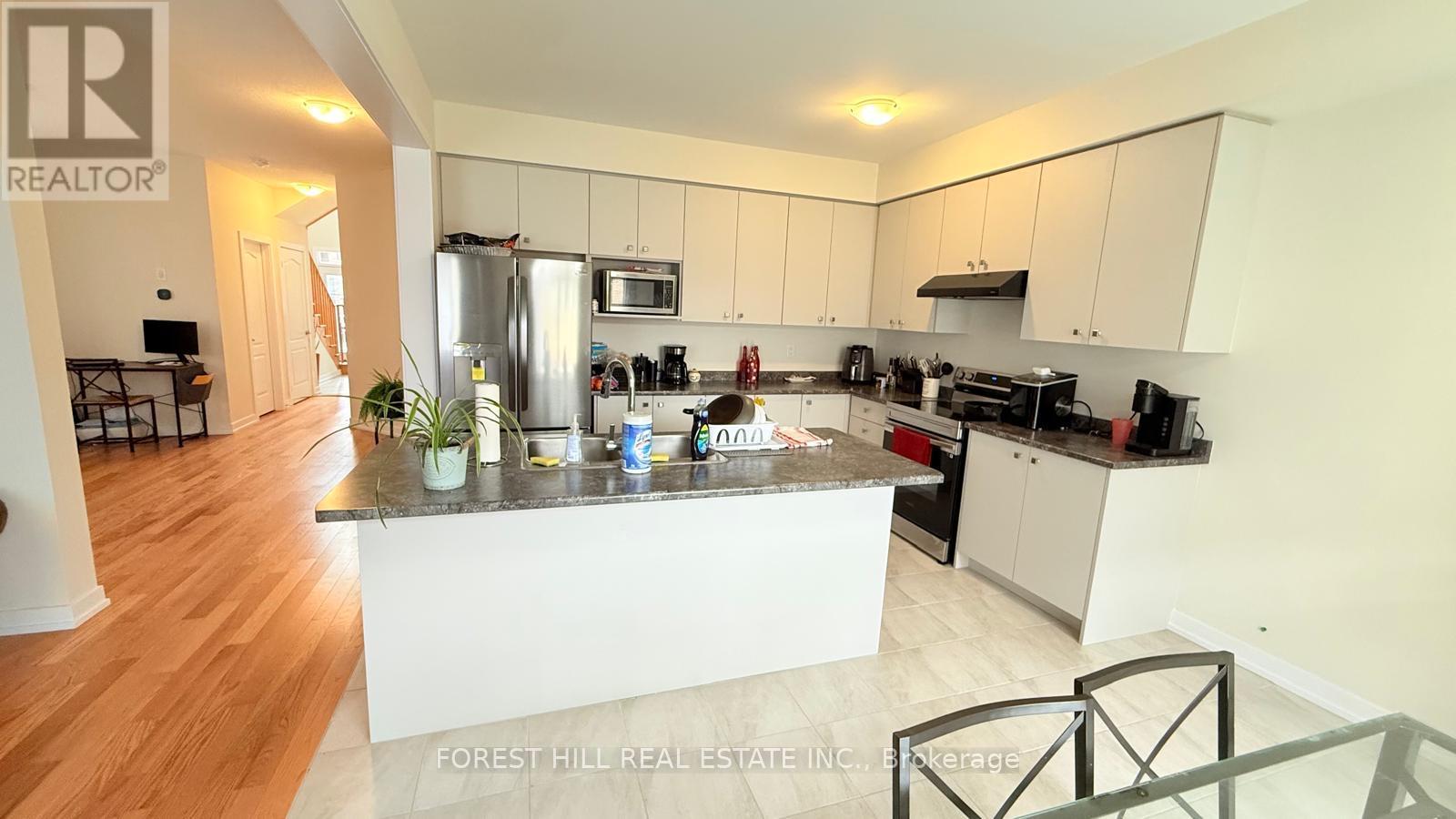 126 Lilac Circle, Haldimand, Ontario  N3W 0H8 - Photo 6 - X12519142