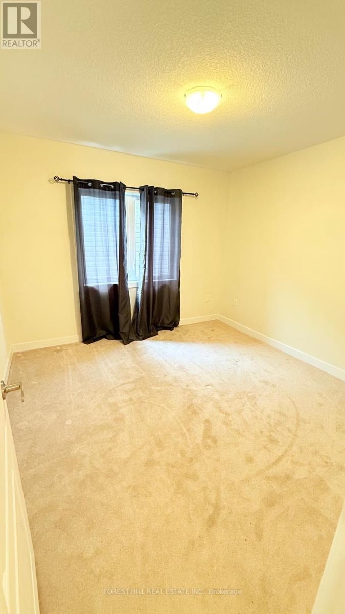 126 Lilac Circle, Haldimand, Ontario  N3W 0H8 - Photo 9 - X12519142