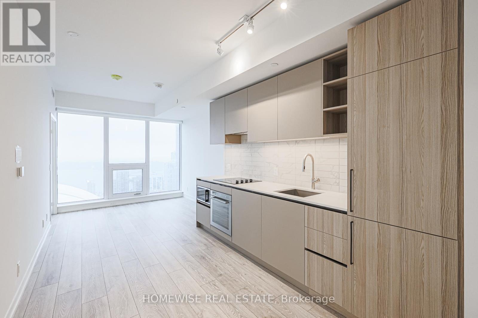 5001 - 55 MERCER STREET, Toronto, Ontario