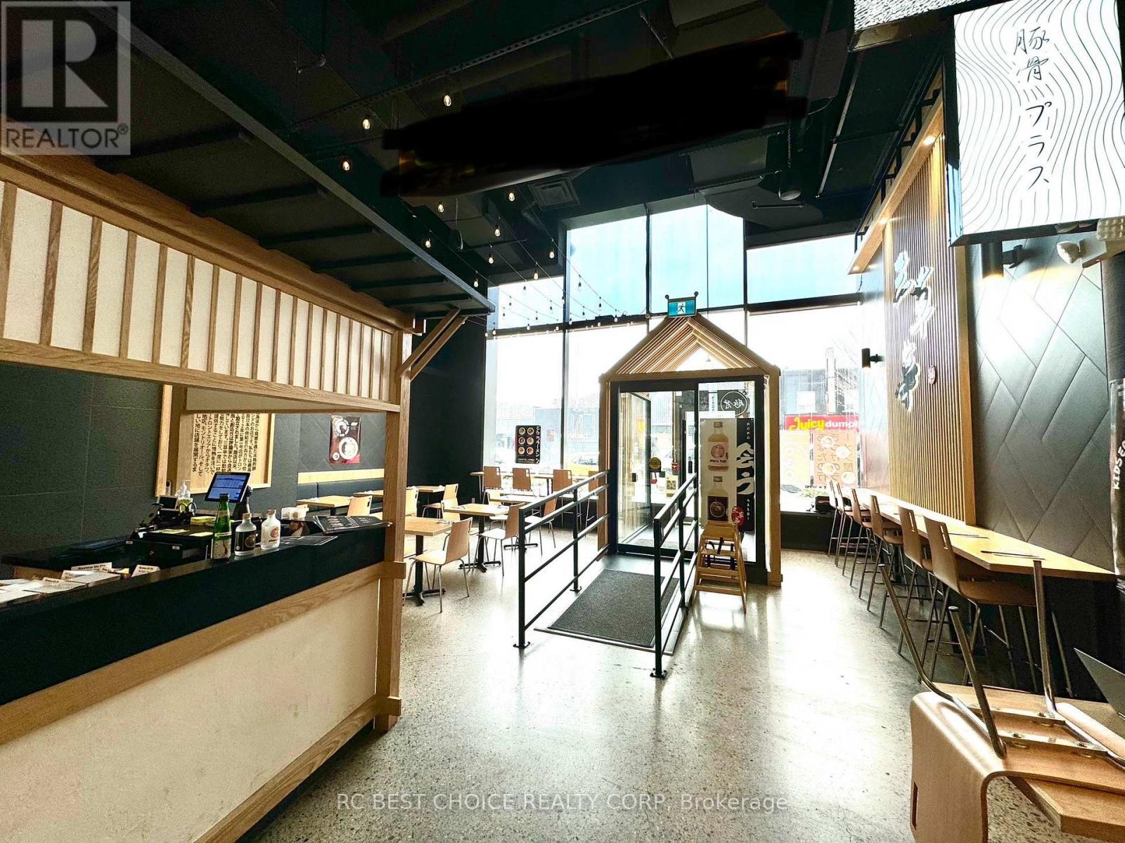 3 - 2131 Yonge Street, Toronto, Ontario  M4S 2A7 - Photo 2 - C12519318