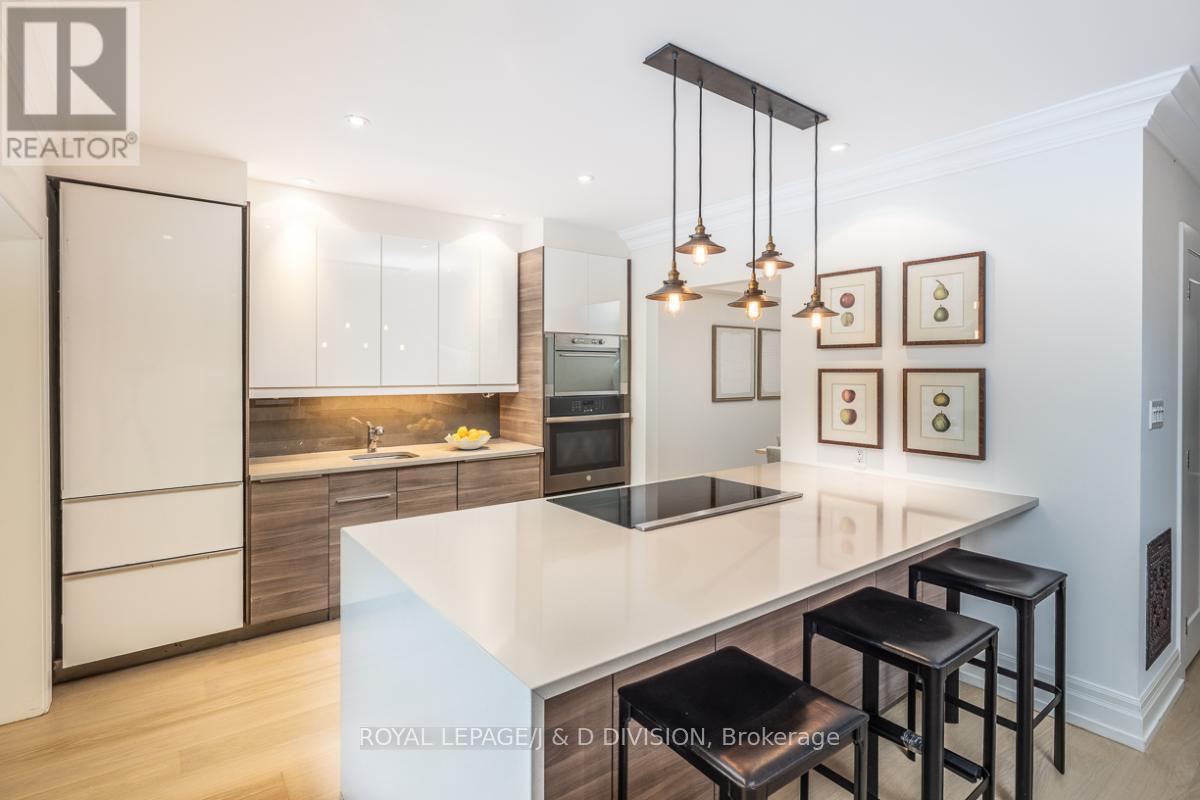 245 Glenrose Avenue, Toronto, Ontario  M4T 1L1 - Photo 10 - C12519426