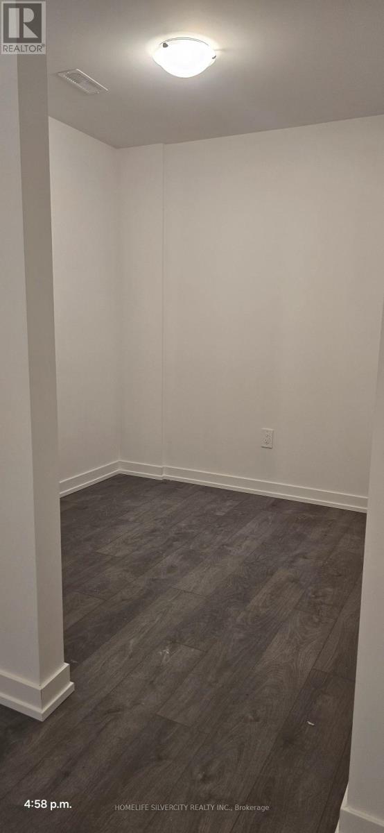 1680 Victoria Park Avenue, Toronto, Ontario M1R 0G8 - Photo 24 - C12519440