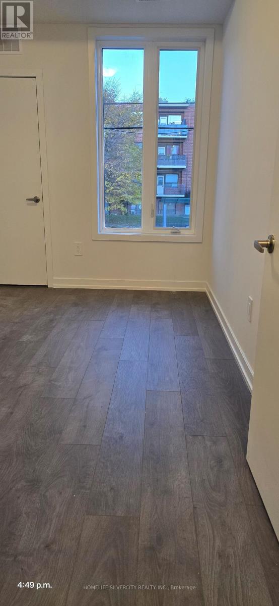 1680 Victoria Park Avenue, Toronto, Ontario M1R 0G8 - Photo 5 - C12519440