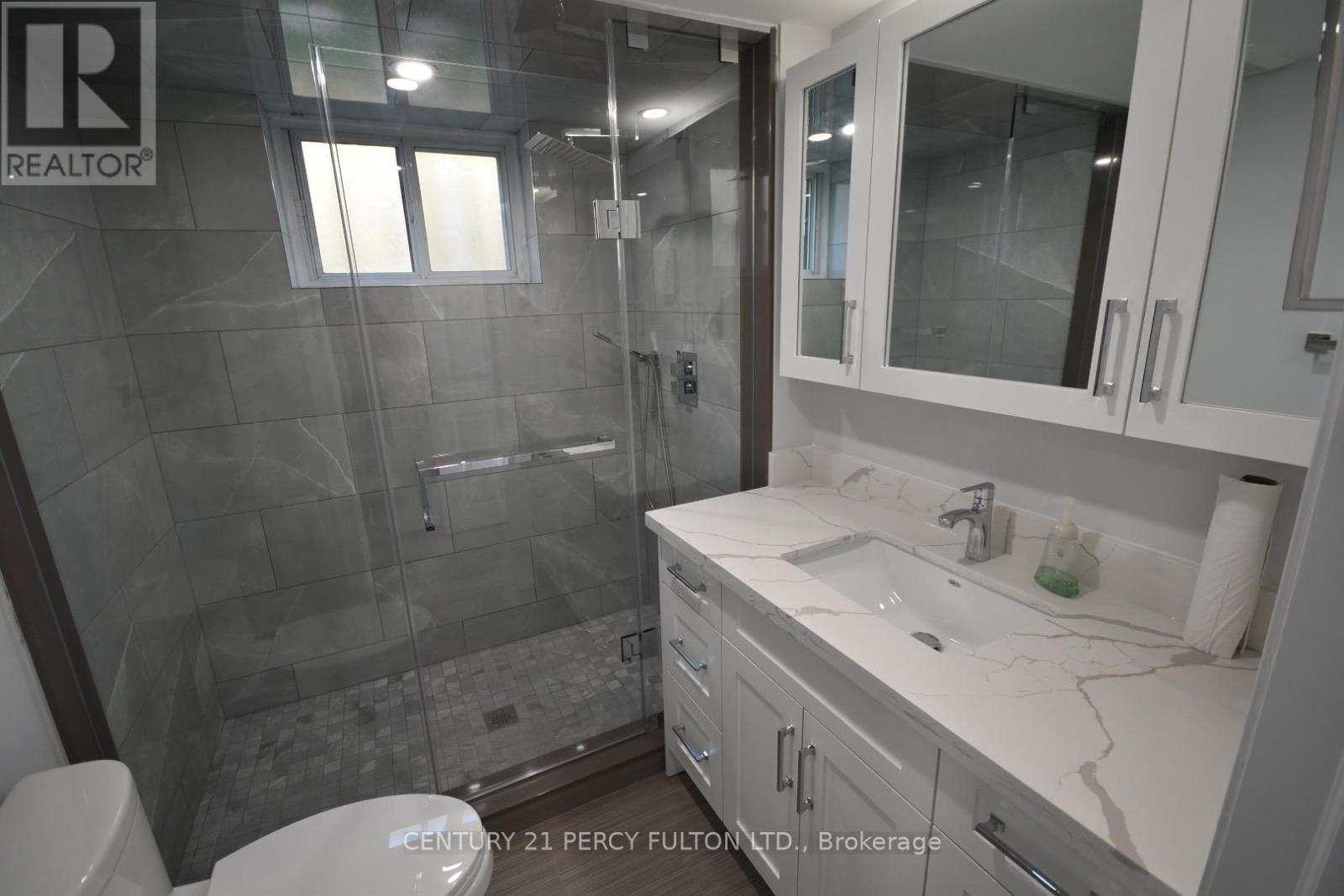 75 Sloane (Lower) Avenue, Toronto, Ontario  M4A 2A8 - Photo 15 - C12519444