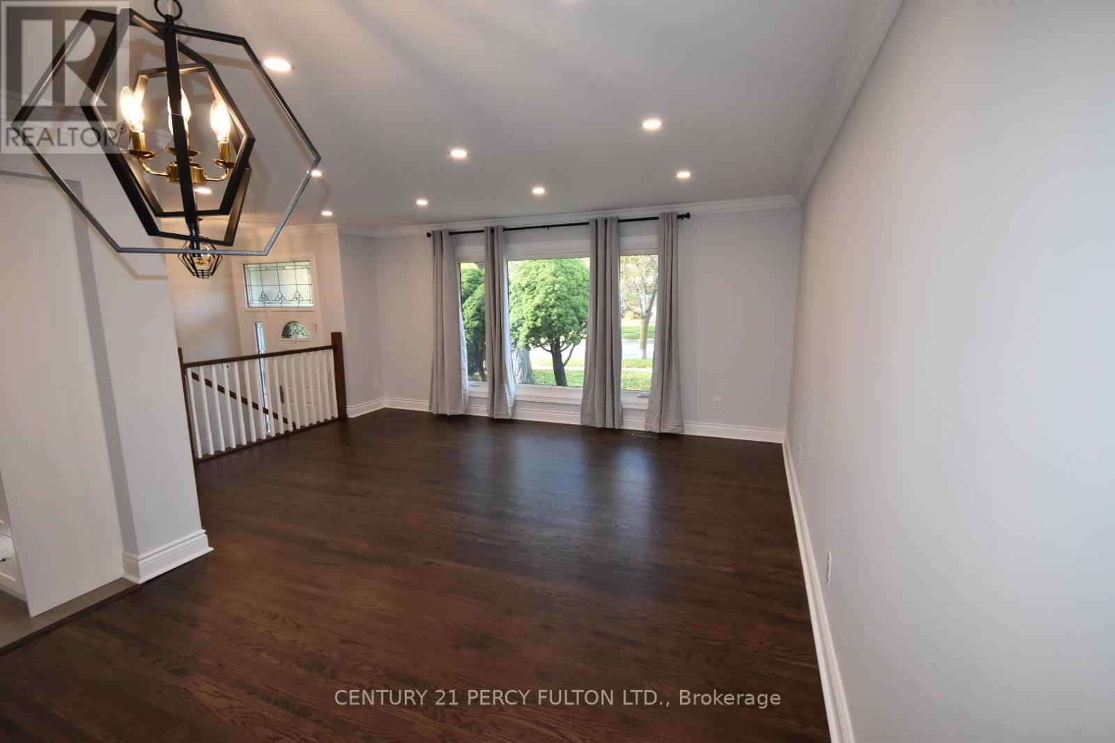 Upper - 75 Sloane (Upper) Avenue, Toronto, Ontario M4A 2A8 - Photo 16 - C12519450