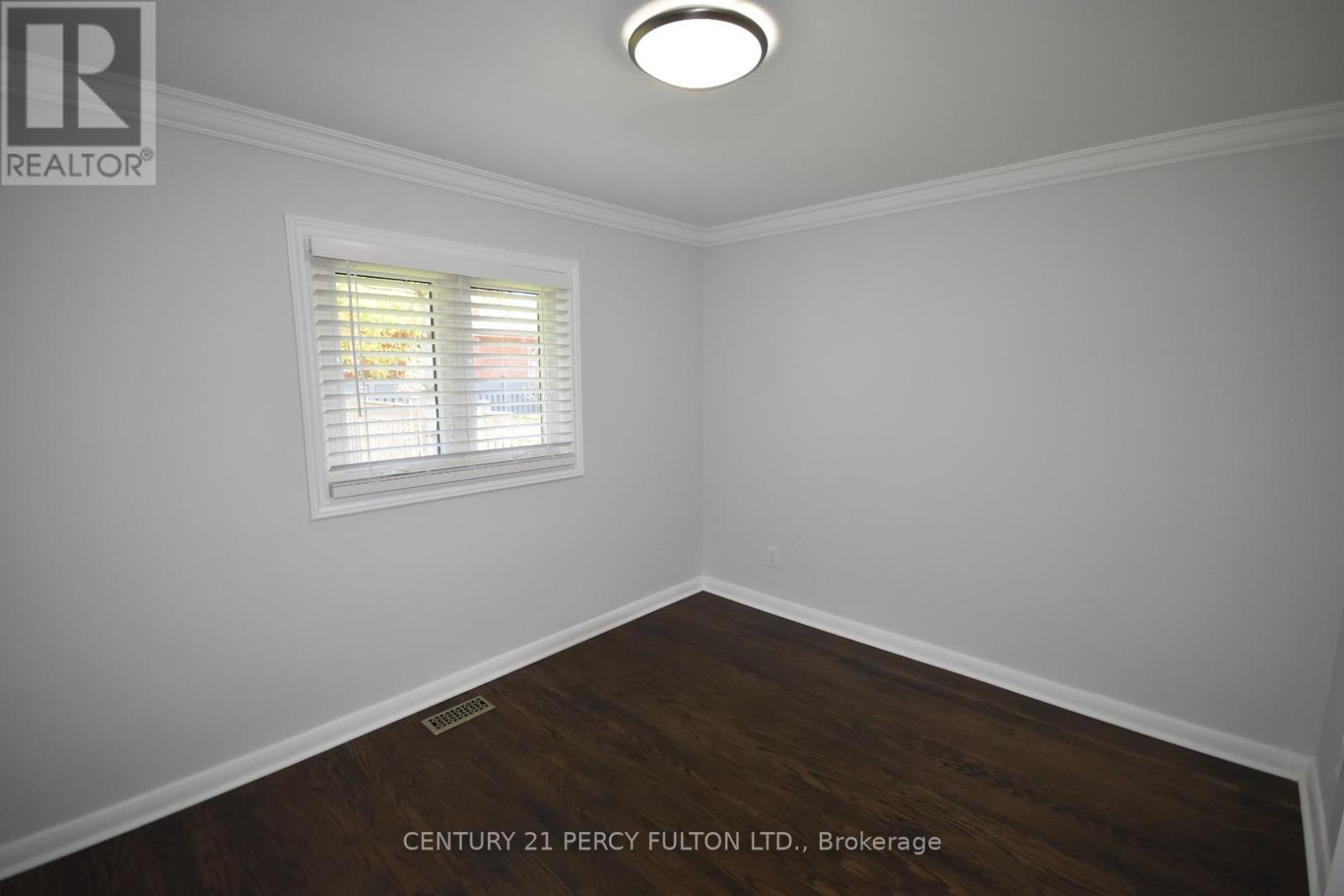 Upper - 75 Sloane (Upper) Avenue, Toronto, Ontario M4A 2A8 - Photo 17 - C12519450