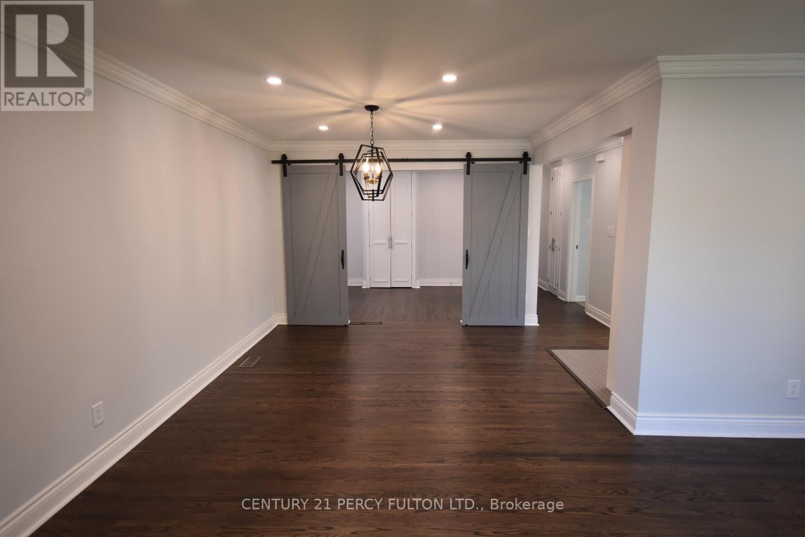 Upper - 75 Sloane (Upper) Avenue, Toronto, Ontario M4A 2A8 - Photo 8 - C12519450