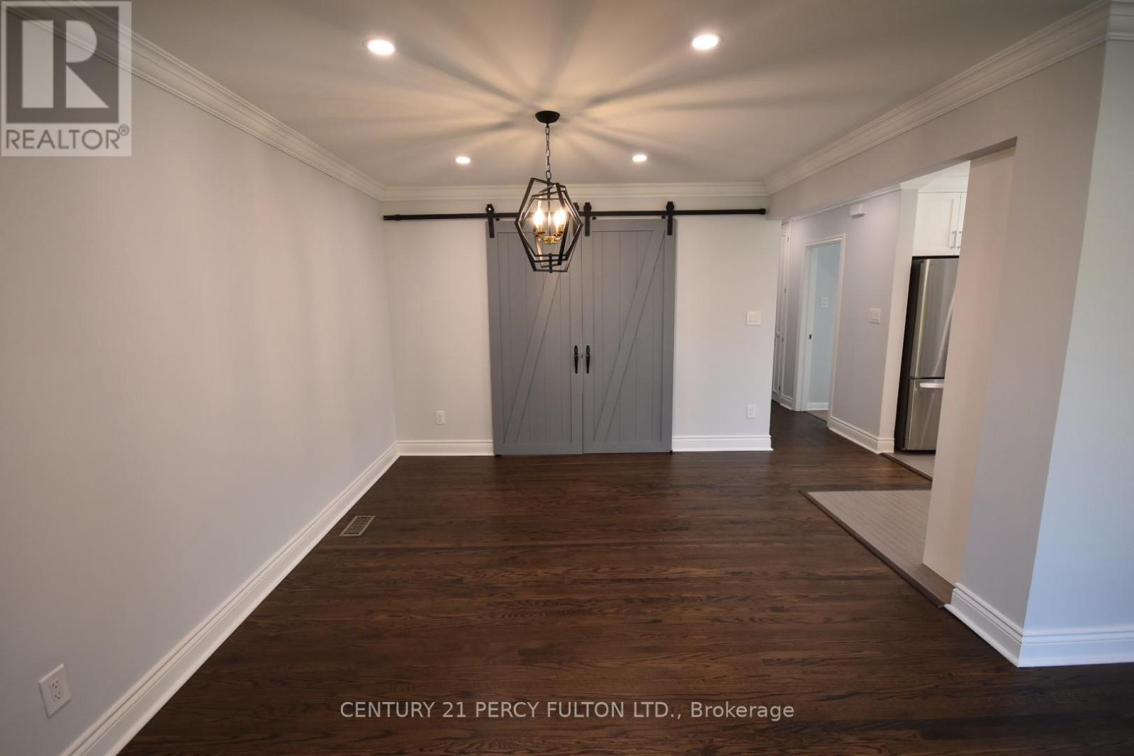 Upper - 75 Sloane (Upper) Avenue, Toronto, Ontario M4A 2A8 - Photo 9 - C12519450