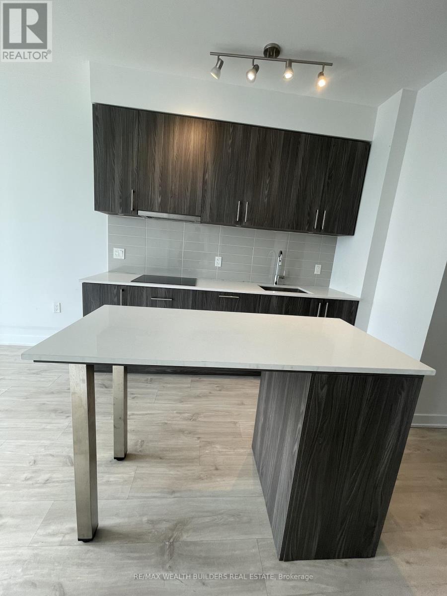 1605e - 576 Front Street W, Toronto, Ontario M5V 1C1 - Photo 5 - C12519454