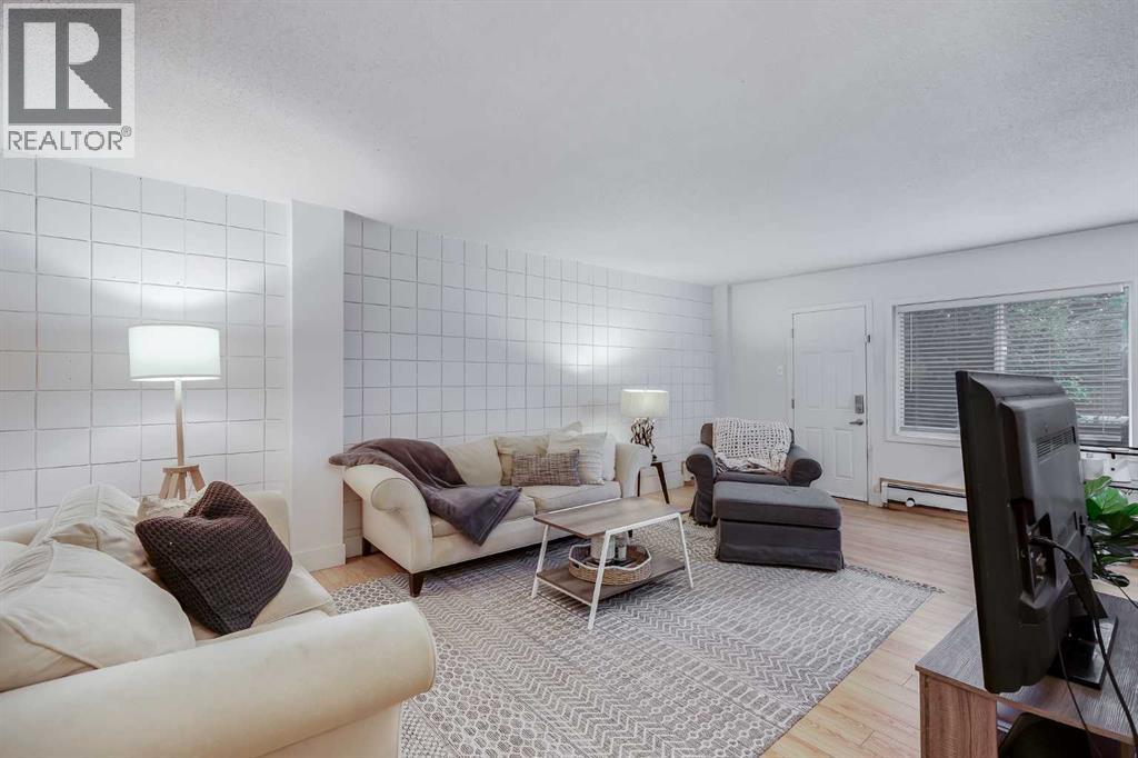 Property at 6, 3208 19 Street NW image 3