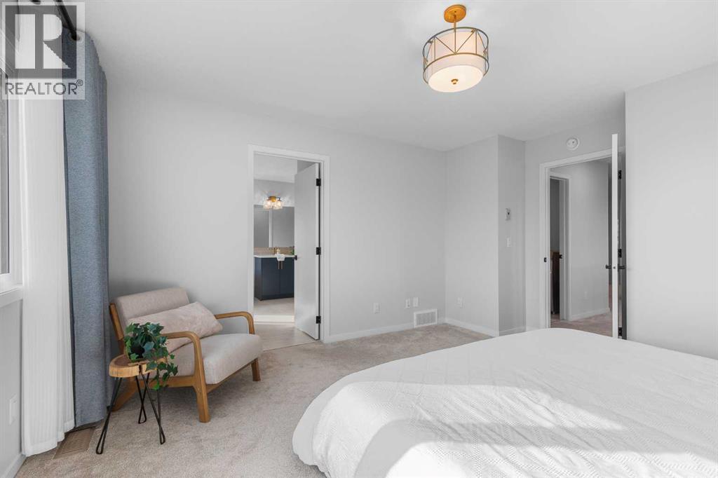 10 West Grove Common Sw, Calgary, Alberta  T3H 6E4 - Photo 22 - A2253136