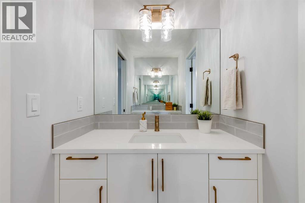 10 West Grove Common Sw, Calgary, Alberta  T3H 6E4 - Photo 31 - A2253136