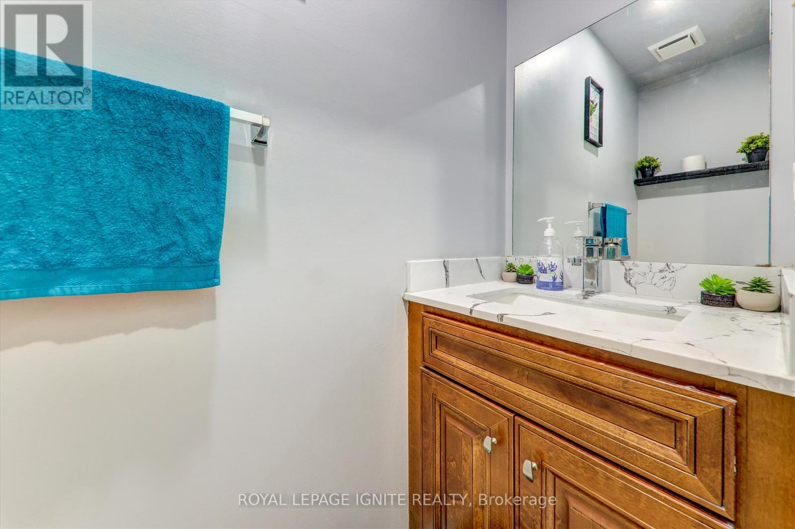 45 Reese Avenue, Ajax, Ontario  L1T 3V7 - Photo 16 - E12519320