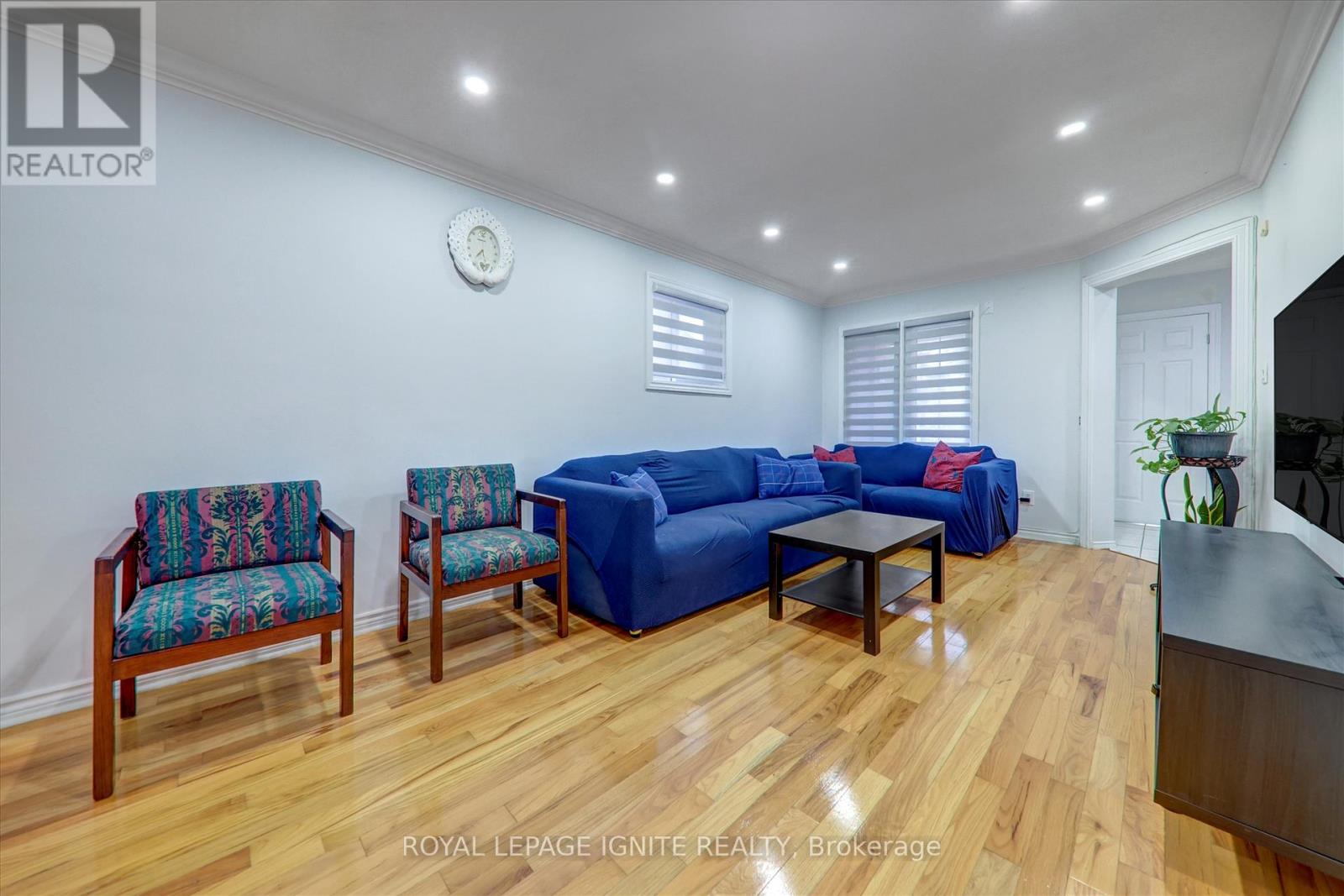 45 Reese Avenue, Ajax, Ontario  L1T 3V7 - Photo 9 - E12519320