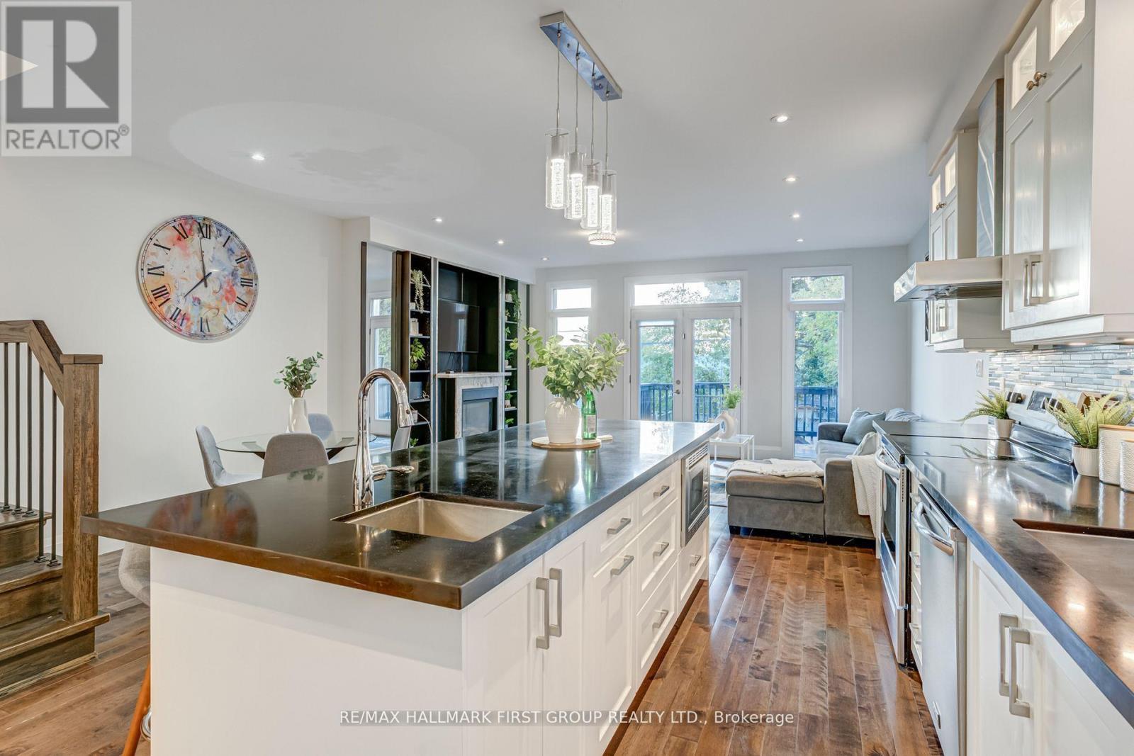 38 Mystic Avenue, Toronto, Ontario  M1L 4G9 - Photo 12 - E12519368