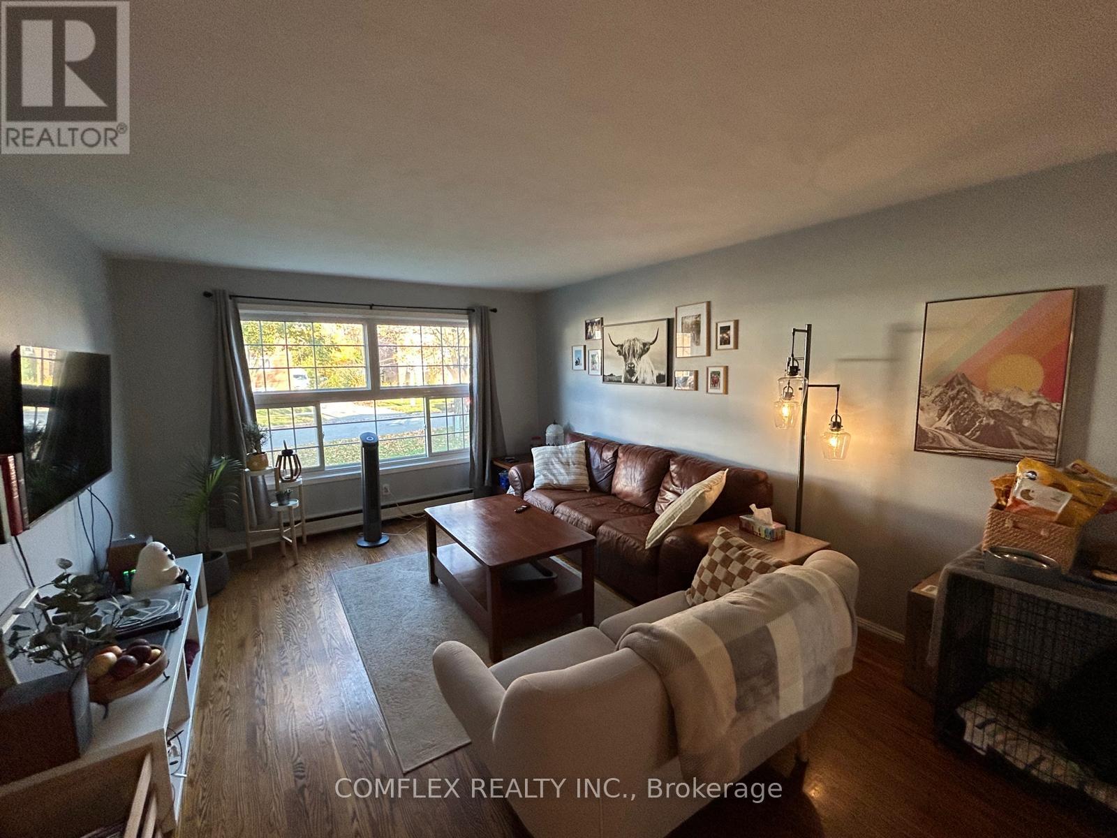 334 Surrey Drive, Oshawa, Ontario  L1G 6H1 - Photo 10 - E12519370